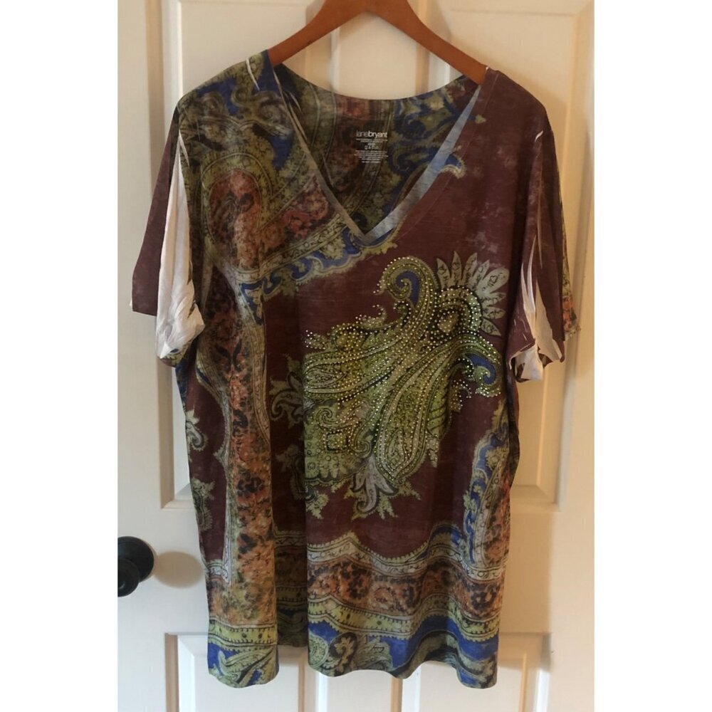 Women's Plus Size Top Printed Designs and Paisleys Gold Studded Detail Size 22/2
